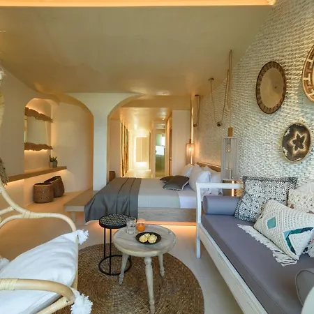 Divelia East B&B 3*